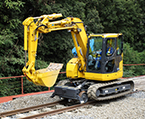 Road-rail power shovel